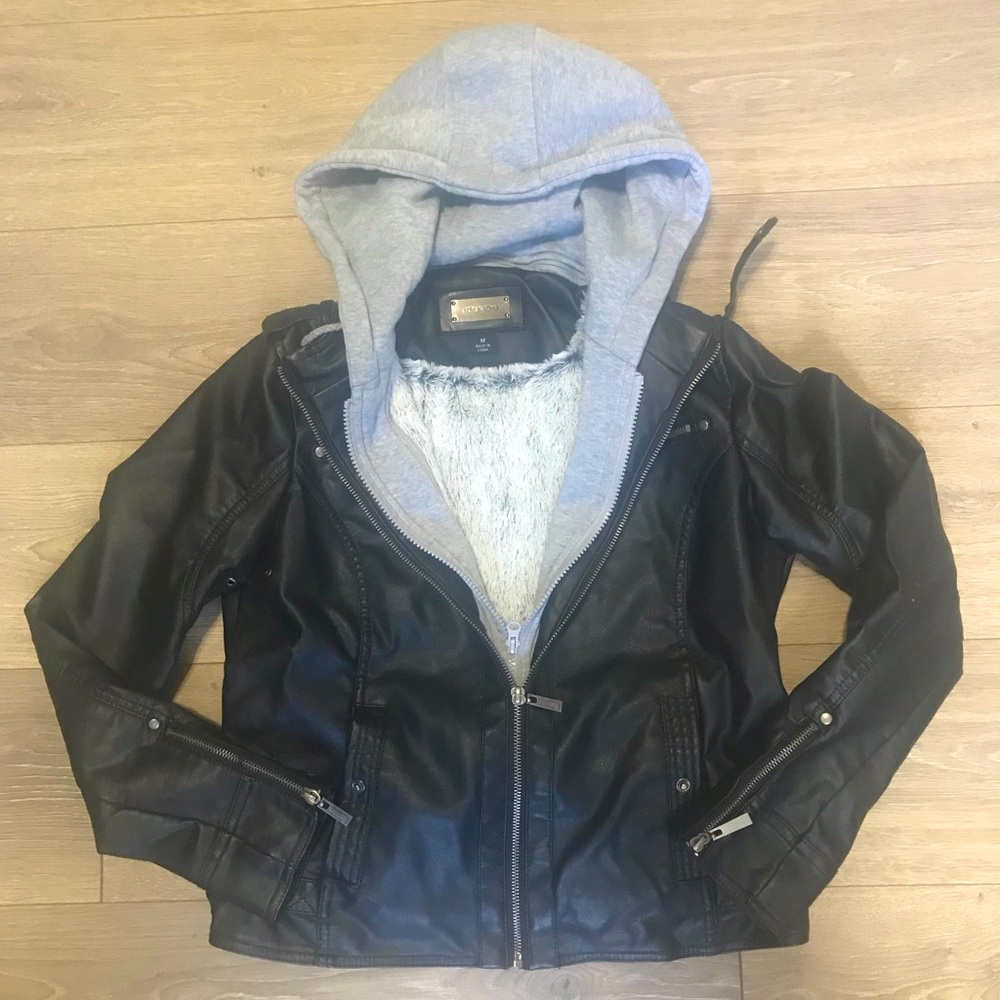 Womens faux leather winter jacket size M